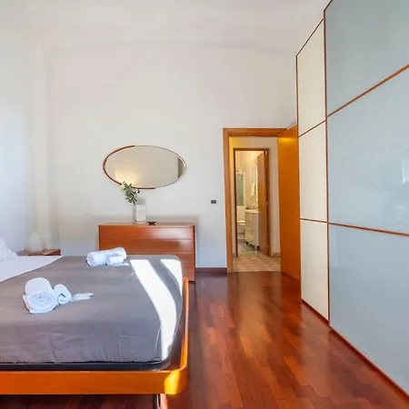 Oasi Corso Italia * باري